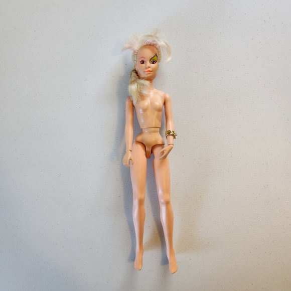 Vintage 1985 Roxy Misfits Doll 4206 Jem and the Holograms 1980s Dolls Rockers - Picture 1 of 11